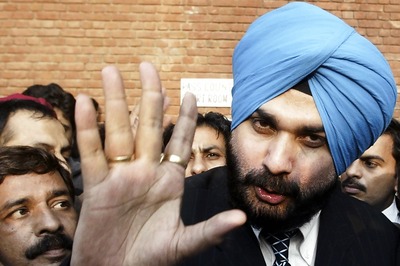 Will Give a Strong Reply When Needed: Navjot Singh Sidhu on Row Over Pakistan Visit