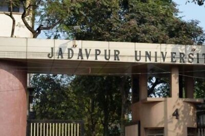 Jadavpur University's Science Faculty Dean Resigns