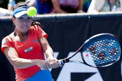 Zheng Jie wins Auckland title as Pennetta retires