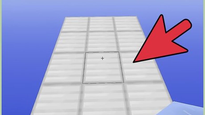 How to Create a Jump Scare Trap in Minecraft