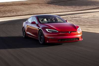 Tesla to Replace Faulty Autopilot Cameras in Several Hundred Vehicles: Report