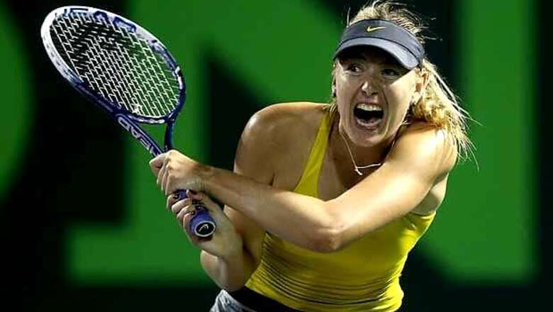 Maria Sharapova advances at Sony Open