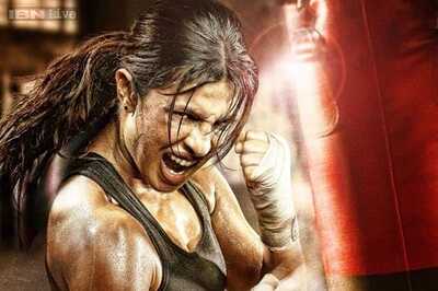 Instead of treating 'Mary Kom' as a gender-centric film, treat it as a normal film: Priyanka Chopra