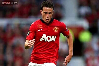 Zaragoza take striker Henriquez on loan from Man Utd