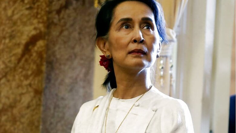 Canada Revokes Myanmar Leader Suu Kyi's Honorary Citizenship