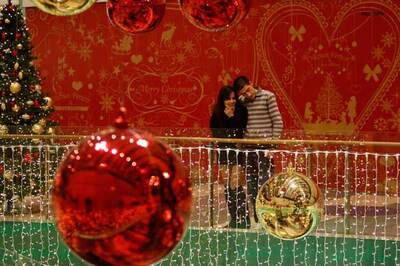 Good-looking couples likely to have daughters