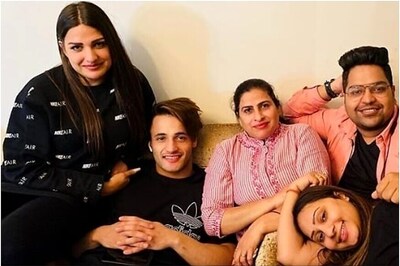 Pics of Asim Riaz Bonding with Himanshi Khurana and Her Mother in Chandigarh Go Viral