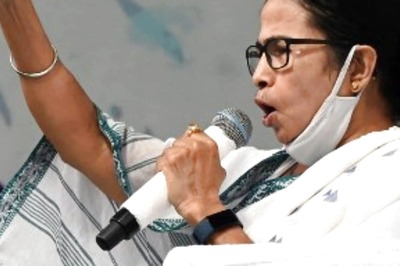 Mamata Banerjee Writes to PM, Seeks Permanent Solution to 'Man-made' Bengal Floods