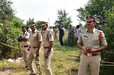Telangana HC Orders Second Autopsy of 4 Telangana Rape & Murder Accused Slain in Police Encounter