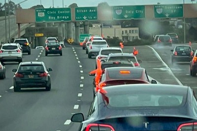 WATCH | Car Rallies In US, UK To Mark Ram Lalla's 'Pran Pratishtha' in Ayodhya