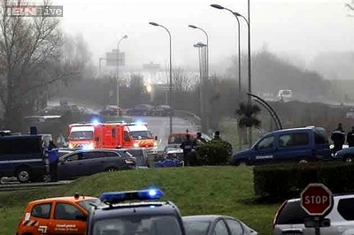 Live: Charlie Hebdo suspects killed; hostages safe, free after police assault