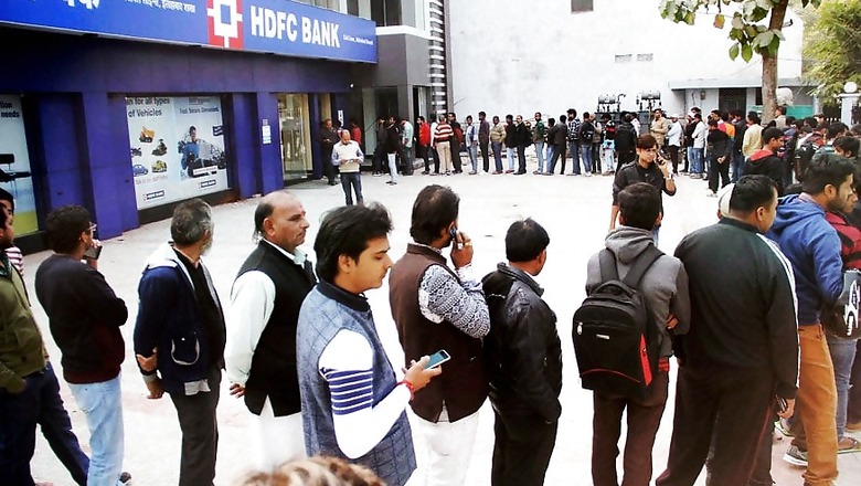 Cap on Bank Withdrawals to be Reviewed After Dec 30: Finance Ministry