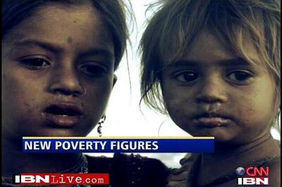 Number of India's poor falling: report