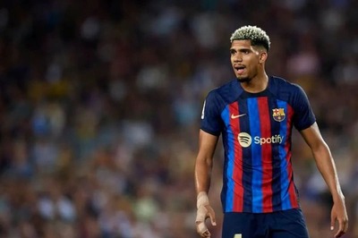 Manchester United Interested in Signing Barcelona Defender Ronald Araujo in Potential €80M Deal, Says Report