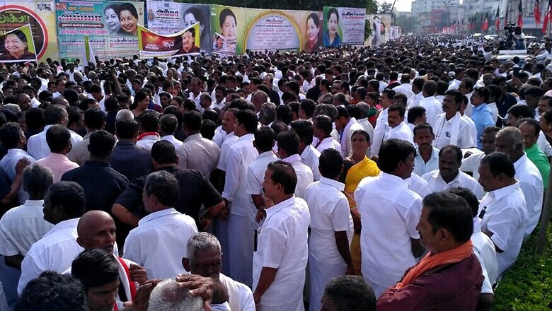 Jayalalithaa Death Anniversary: Hundreds Out on Streets, Rival AIADMK Factions Take Out Rallies
