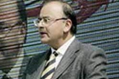 Election Commission issues notice to Arun Jaitley