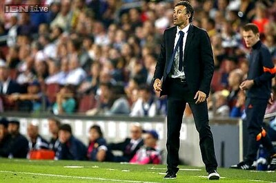 Stuttering Barca calm before Ajax clash, says coach