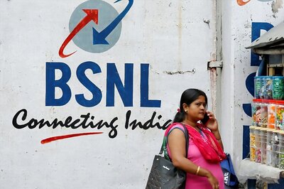 Union Telecom Minister Requests Bengal CM for Moratorium on BSNL Payments to State Electricity Boards till March