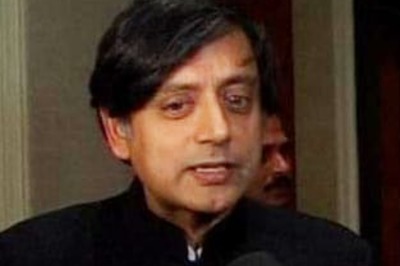 Cong 'surprised' at Tharoor's say on Nehru