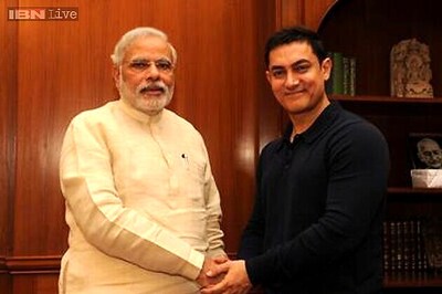 Aamir Khan discusses social issues with Prime Minister Narendra Modi