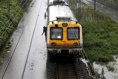 Mumbaikars Protest on Railway Tracks After Delay in Local Trains