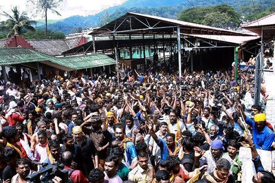 Sabarimala LIVE: SC Agrees to Hear Review Petitions on Jan 22, No Stay on Order Allowing Women Entry