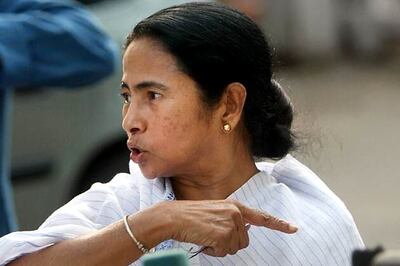Mamata hits back at Modi with Facebook post