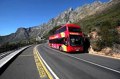 With Borders Closed, South Africa Pins Hopes On Cash-strapped Local Tourists