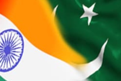 Hizb chief seeks support from Pak