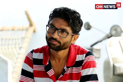 Jignesh Mevani Won’t Contest LS Polls, But Will Campaign for Kanhaiya, Hardik to ‘Ensure Modi's Defeat’