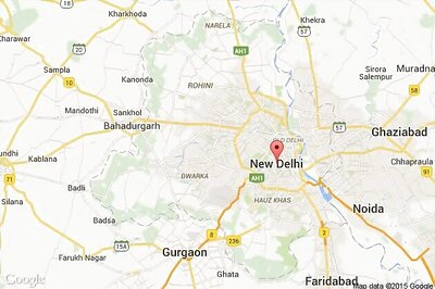 Teenager thrashed by constable dies, locals block NH1