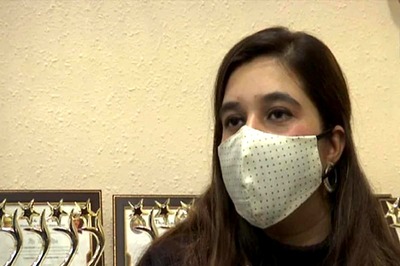 At Age 25, Kashmir's Ayesha Aziz is India's Youngest Female Pilot