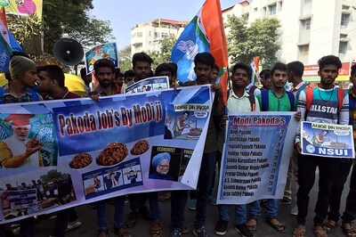 NSUI Sells 'Modi, Amit Shah Pakodas' in Reaction to PM's Comment