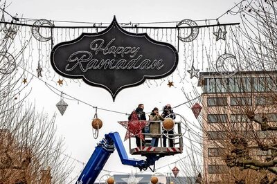Frankfurt Illuminates Streets for Ramadan to Send Message of Peace, Togetherness