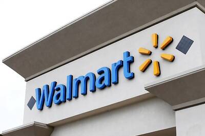 Wal-Mart Partners With Lord & Taylor to Expand Online Fashion Presence