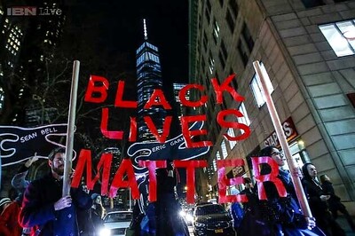 Hundreds gather in fresh New York race protests