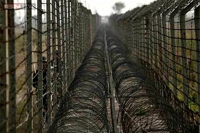 Pakistan Army violates ceasefire again, fires indiscriminately along LoC in Pallanwala