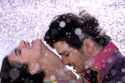 I didn't barge into Aditya Chopra's office: Vaani Kapoor