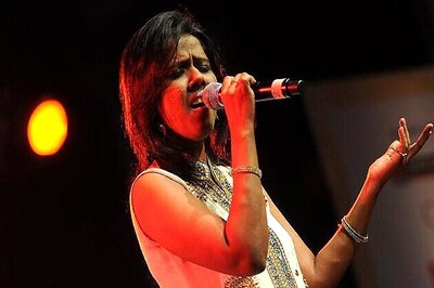 Happy to work with a singer like Divya: Mahalaxmi