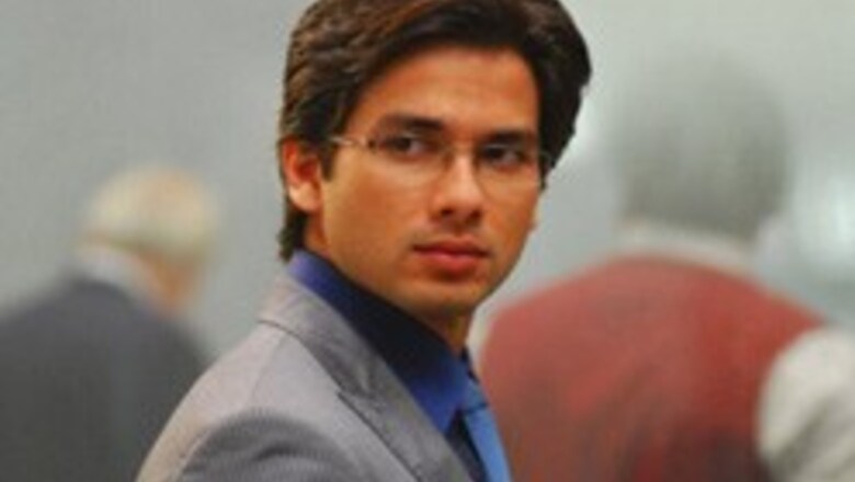 Shahid a big hit with his new reel-life chum