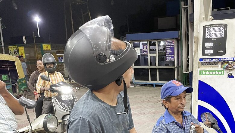 Petrol, Diesel Prices In Mumbai, Chennai, Kolkata Above Rs 100: Check Rates In Delhi, Other Cities