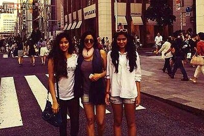 Snapshot: Sridevi takes a stroll with her daughters Jhanvi and Khushi in Japan