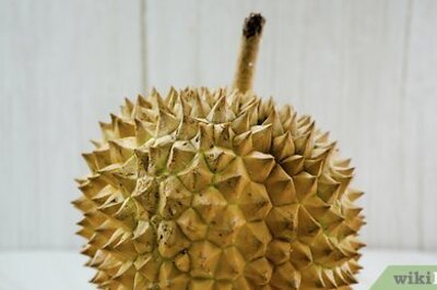 How to Open a Durian