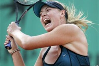 Jeers fail to stop Sharapova's march