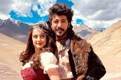 Tunisha Sharma Death: Sheezan Khan Cried Continuously and Begged To Save Her, Reveals Doctor