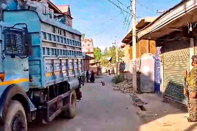 NIA Raids 9 Locations in J&K Terror Conspiracy Case; Premises of 'Hybrid Terrorists, OGWs' Searched