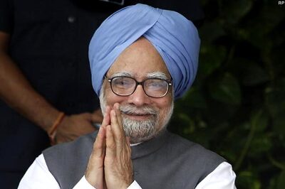 Manmohan Singh launches portal on Mahatma Gandhi