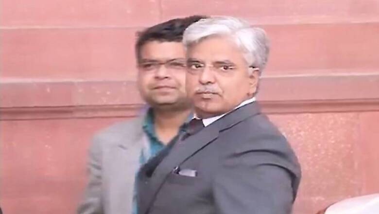 People of city 'fortunate' police not under Delhi government: Bassi