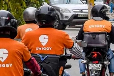 Swiggy Begins Levying 'Platform Fee' From Users On All Food Orders; Check Details