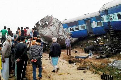 Kanpur Train Accident: Bride-to-be Searches for Father